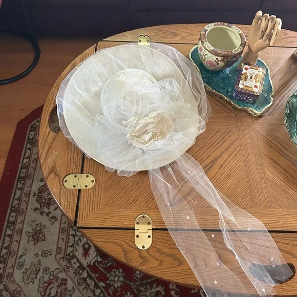 Vintage Whittall & Javits Cream Straw Derby Church Hat w  display picture 1